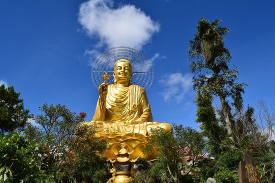 Standbeeld van Gouden Boeddha